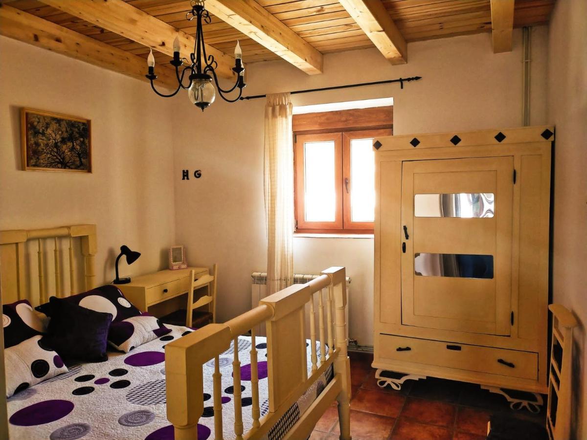 Hansel Y Gretel Pedrosa del Rey Exterior photo